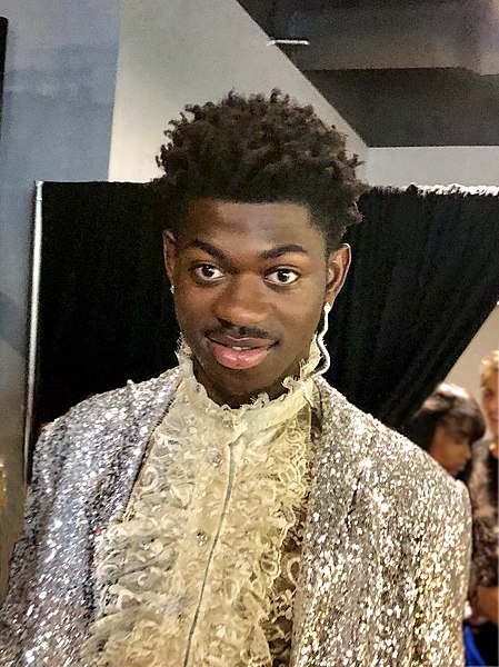 Lil Nas X's Physical Appearance: Age & Height. How old and tall is he? 