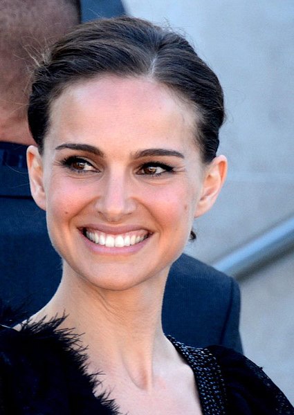 Is Natalie Portman Vegan? A Glance At Her Diet Plan. 